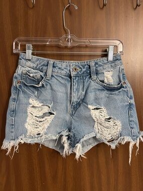 Arizona Jean Company Light Blue Distressed Denim Shorts